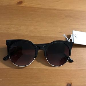 H&M sunglasses brand new